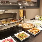 Отель Yeni Bahar 3*