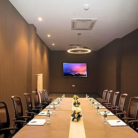 Yeni Bahar Hotel