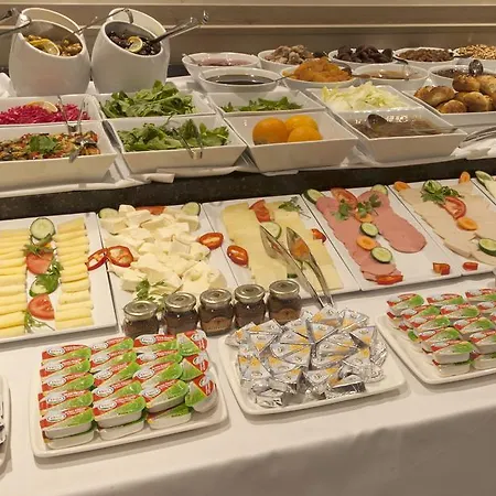 Yeni Bahar Hotel