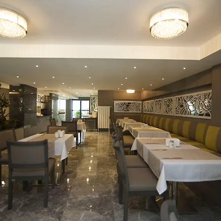 Yeni Bahar ホテル 3*